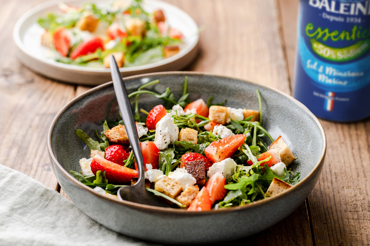 recette de la Salade de roquette, fraise et fromage frais de chèvre