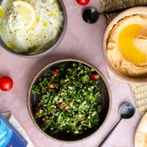 recette du Mezze Libanais : Houmous, Tzatziki, Taboulé de persil et coriandre